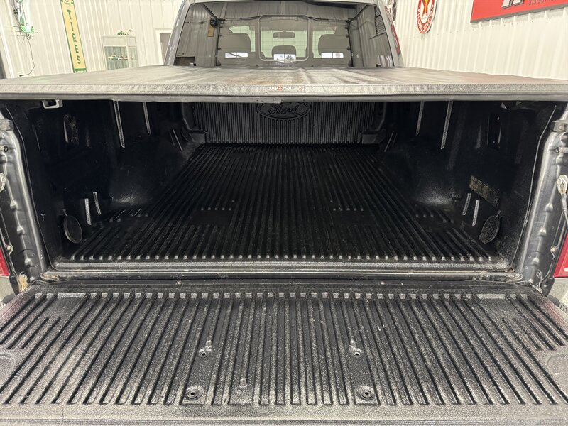 2019 Ford F-150 XLT - Photo 15 - Rochelle, IL 61068