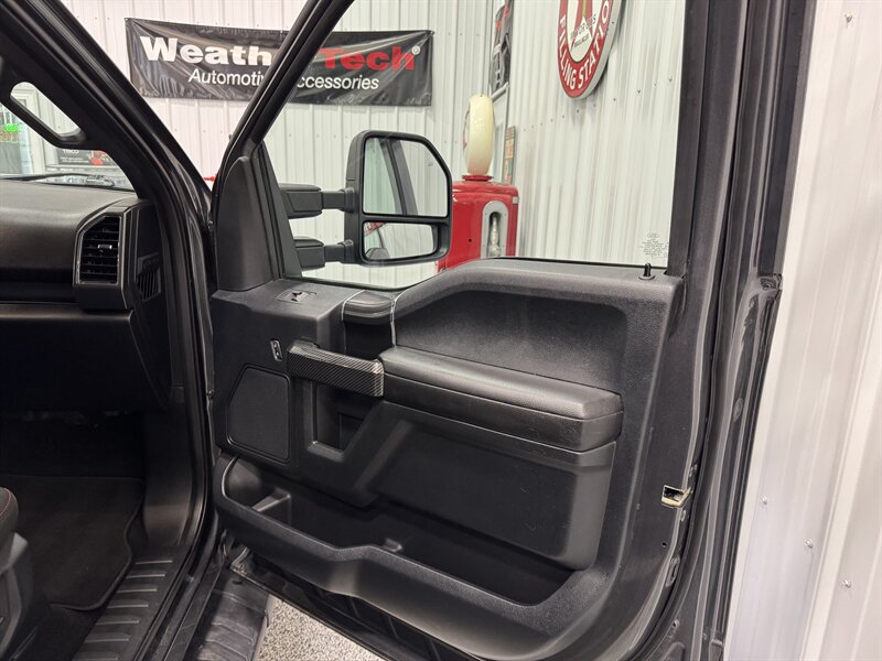 2019 Ford F-150 XLT - Photo 19 - Rochelle, IL 61068
