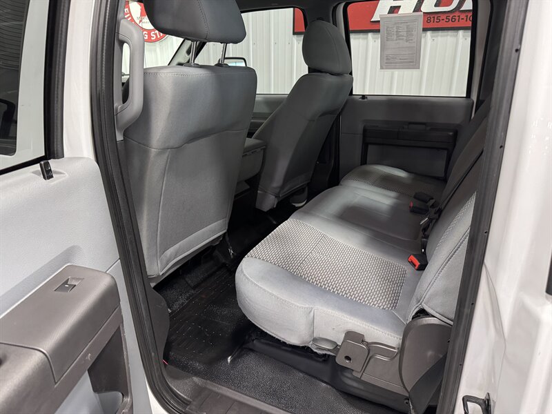 2016 Ford F-350 Super Duty XL - Photo 11 - Rochelle, IL 61068