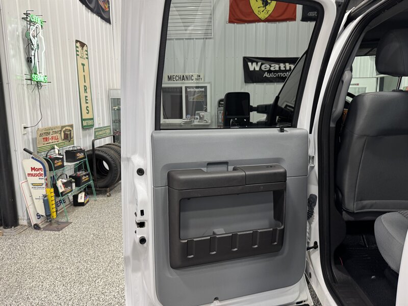 2016 Ford F-350 Super Duty XL - Photo 19 - Rochelle, IL 61068