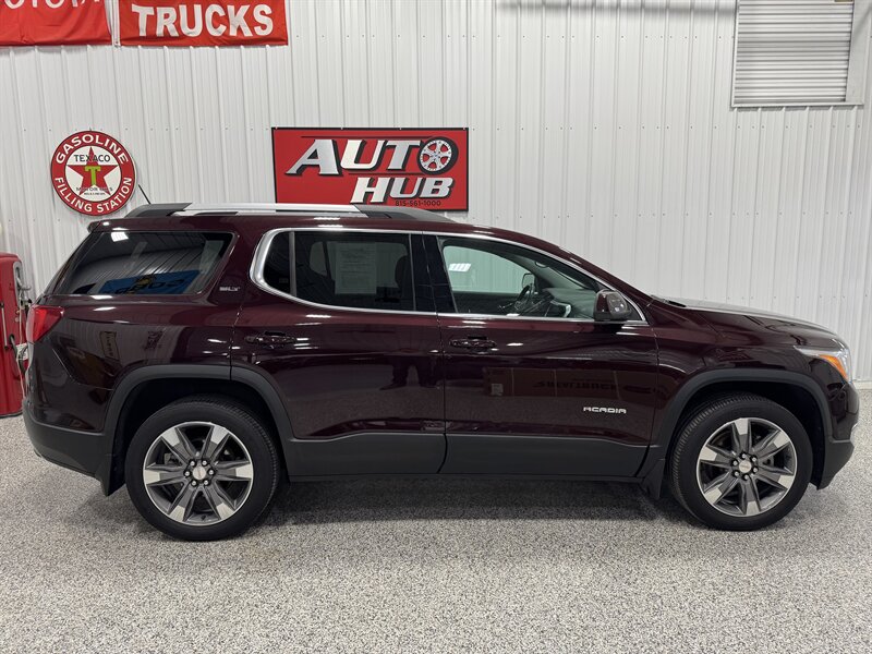 2018 GMC Acadia SLT-2   - Photo 5 - Rochelle, IL 61068