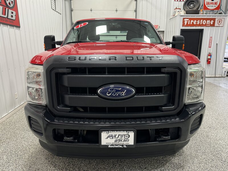 2015 Ford F-250 Super Duty XL   - Photo 3 - Rochelle, IL 61068