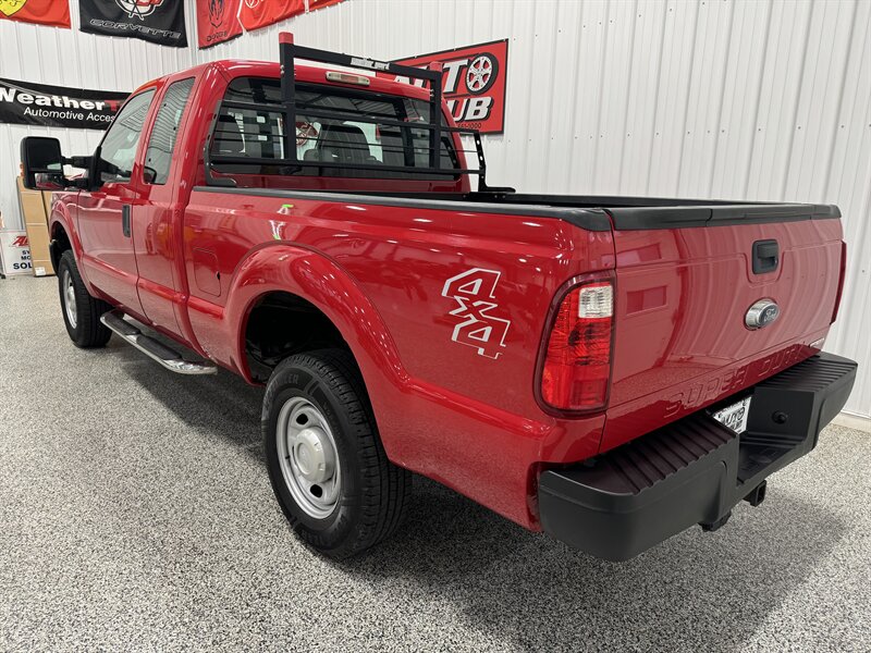 2015 Ford F-250 Super Duty XL   - Photo 4 - Rochelle, IL 61068