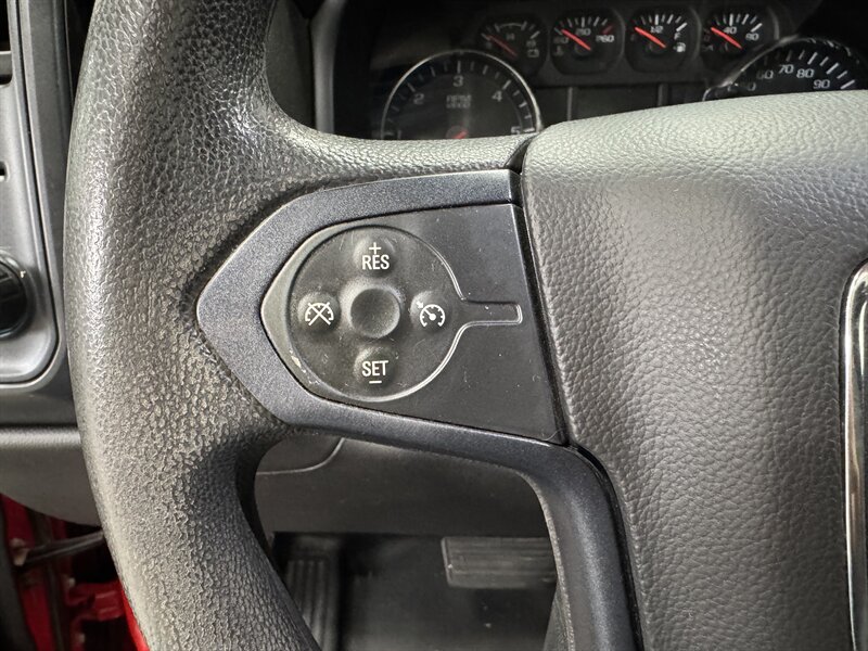 2018 GMC Sierra 1500 LWB   - Photo 8 - Rochelle, IL 61068