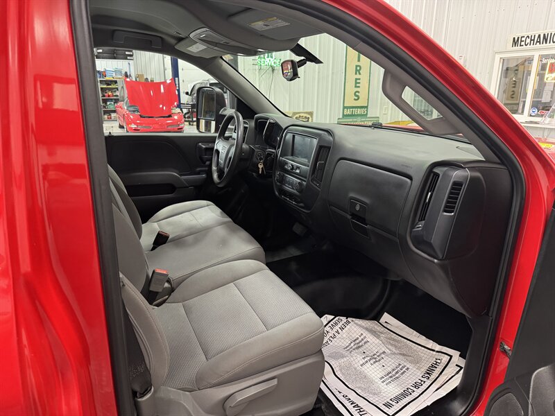 2018 GMC Sierra 1500 LWB   - Photo 12 - Rochelle, IL 61068