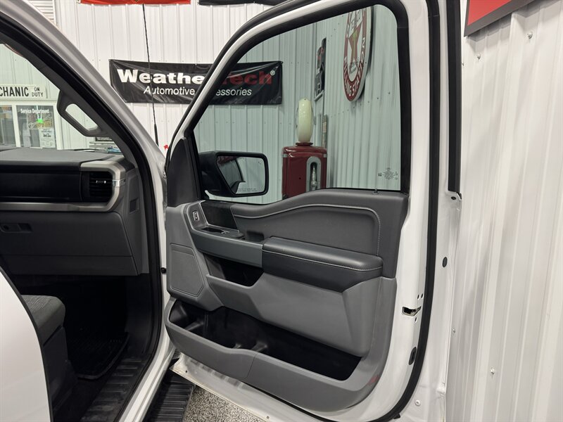 2023 Ford F-150 XLT - Photo 26 - Rochelle, IL 61068