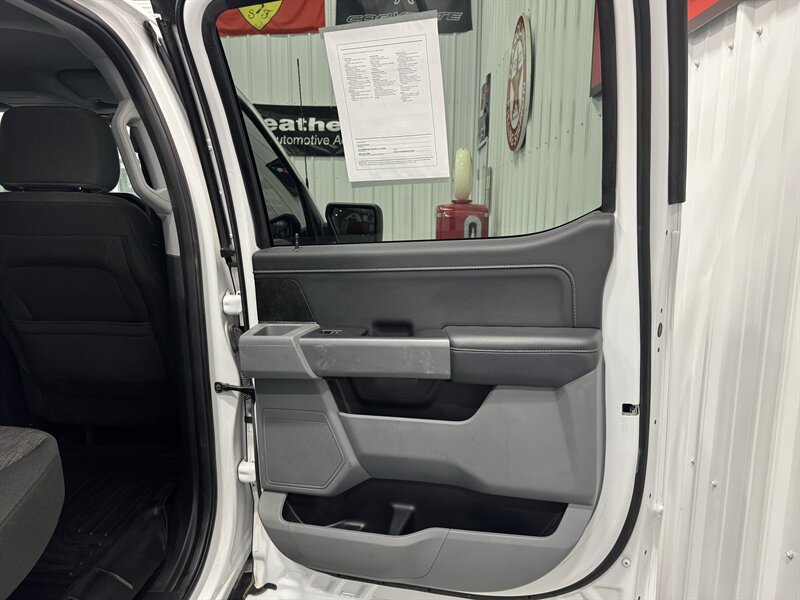 2023 Ford F-150 XLT - Photo 25 - Rochelle, IL 61068