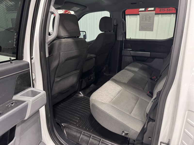 2023 Ford F-150 XLT - Photo 13 - Rochelle, IL 61068