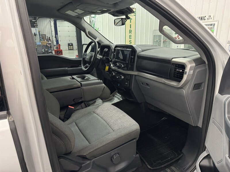 2023 Ford F-150 XLT - Photo 15 - Rochelle, IL 61068