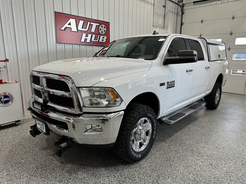 2018 RAM Ram Pickup 2500 SLT   - Photo 2 - Rochelle, IL 61068