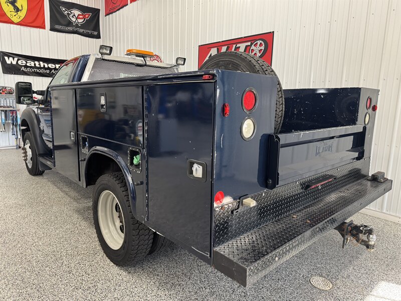 2015 Ford F-450 XL Utility   - Photo 15 - Rochelle, IL 61068
