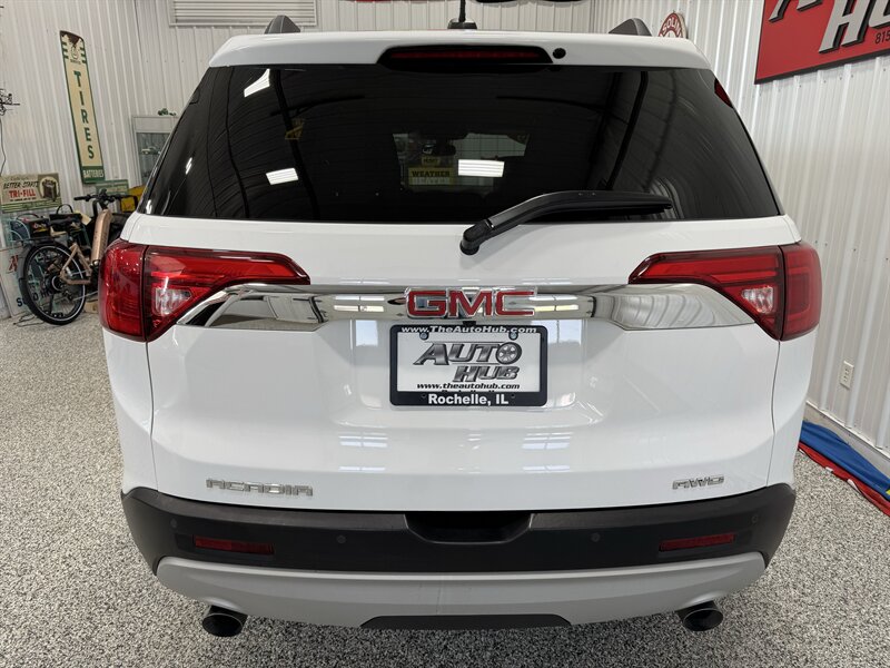 2019 GMC Acadia SLT-1 - Photo 19 - Rochelle, IL 61068