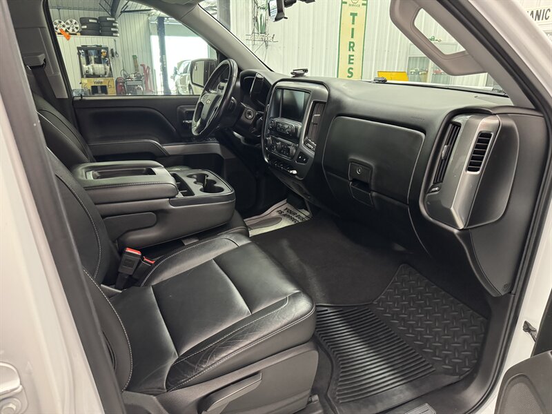 2018 Chevrolet Silverado 1500 LT Z71 - Photo 19 - Rochelle, IL 61068
