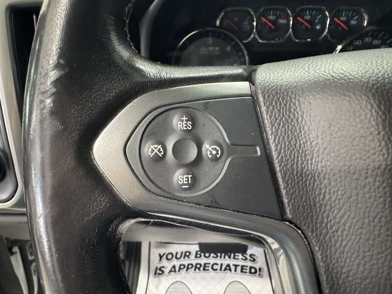 2018 Chevrolet Silverado 1500 LT Z71 - Photo 10 - Rochelle, IL 61068