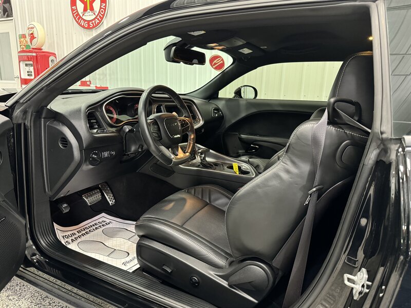 2019 Dodge Challenger SRT Hellcat Redeye   - Photo 16 - Rochelle, IL 61068