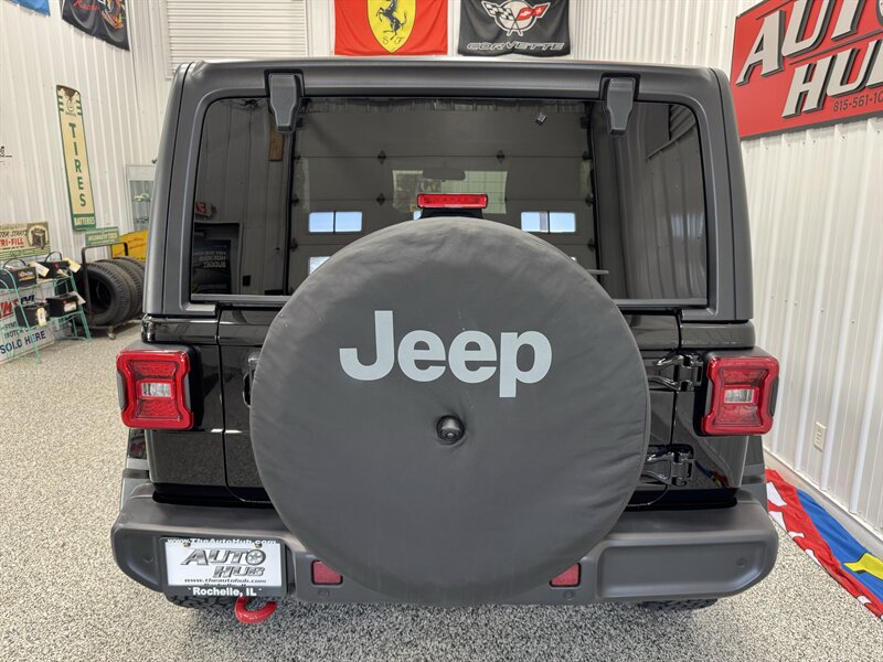 2020 Jeep Wrangler Rubicon   - Photo 20 - Rochelle, IL 61068