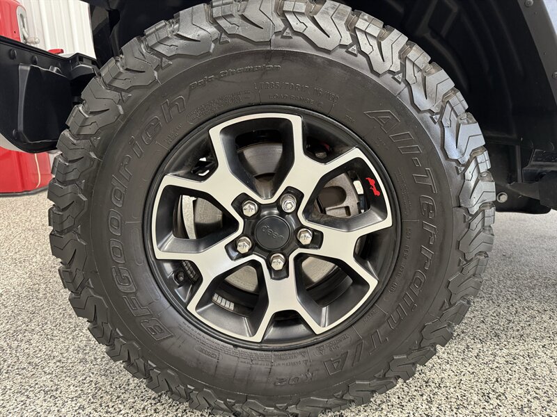2020 Jeep Wrangler Rubicon   - Photo 22 - Rochelle, IL 61068
