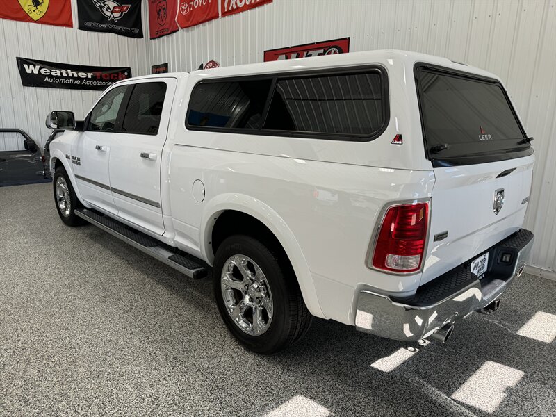 2014 RAM 1500 Laramie   - Photo 3 - Rochelle, IL 61068