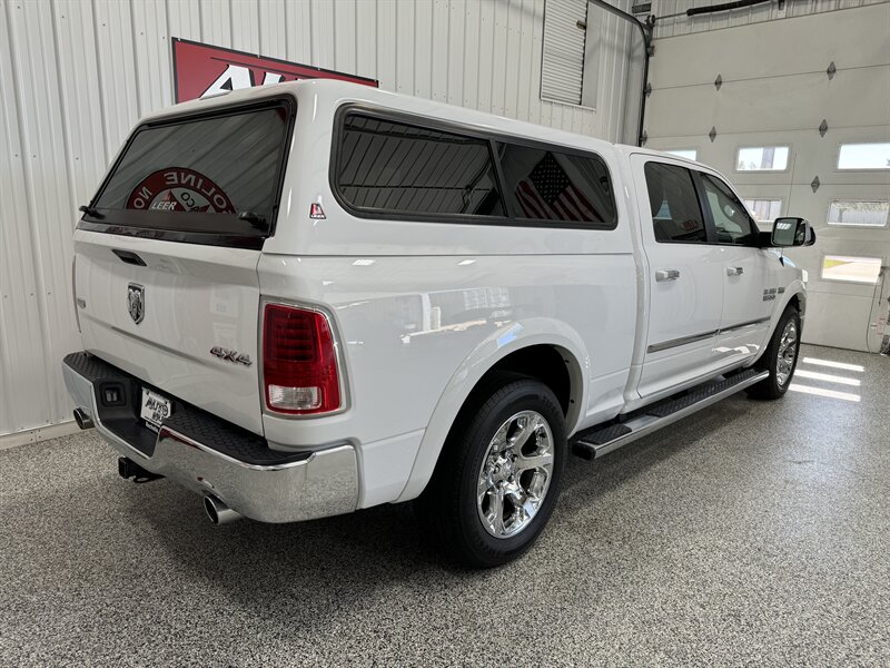 2014 RAM 1500 Laramie   - Photo 7 - Rochelle, IL 61068