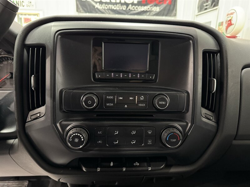 2015 Chevrolet Silverado 1500 LS - Photo 10 - Rochelle, IL 61068