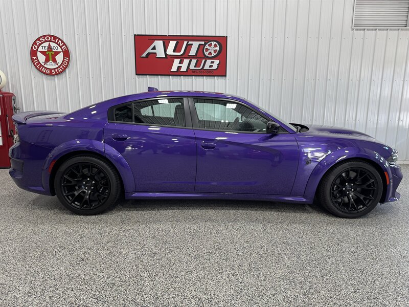 2023 Dodge Charger SRT Hellcat Jailbreak - Photo 3 - Rochelle, IL 61068