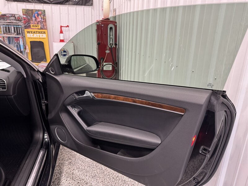 2013 Audi A5 2.0T quattro Premium Plus   - Photo 26 - Rochelle, IL 61068