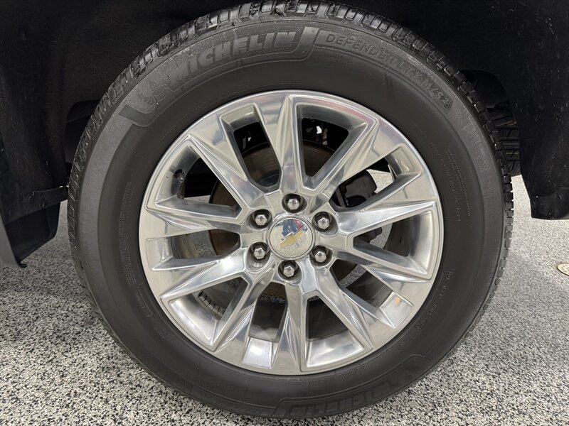 2021 Chevrolet Silverado 1500 LTZ   - Photo 24 - Rochelle, IL 61068