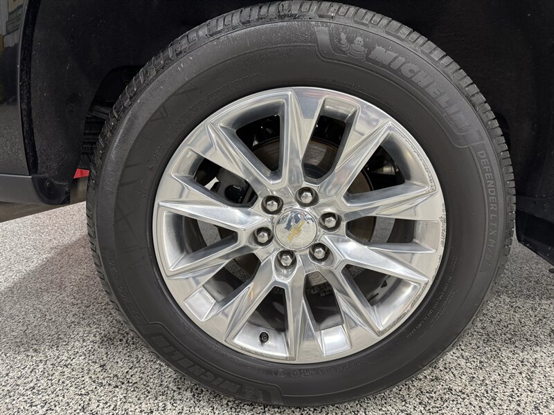 2021 Chevrolet Silverado 1500 LTZ   - Photo 25 - Rochelle, IL 61068