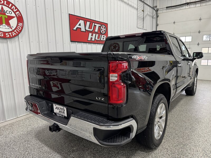 2021 Chevrolet Silverado 1500 LTZ   - Photo 22 - Rochelle, IL 61068
