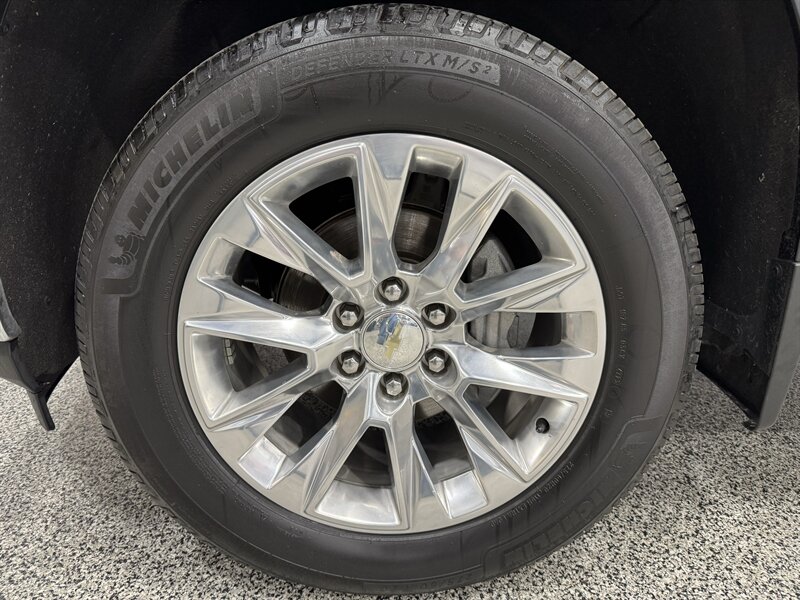 2021 Chevrolet Silverado 1500 LTZ   - Photo 23 - Rochelle, IL 61068