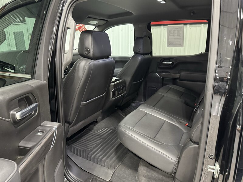2021 Chevrolet Silverado 1500 LTZ   - Photo 15 - Rochelle, IL 61068
