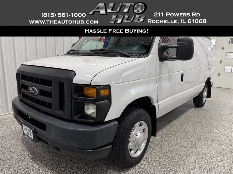 2014 Ford E-150 photo 16