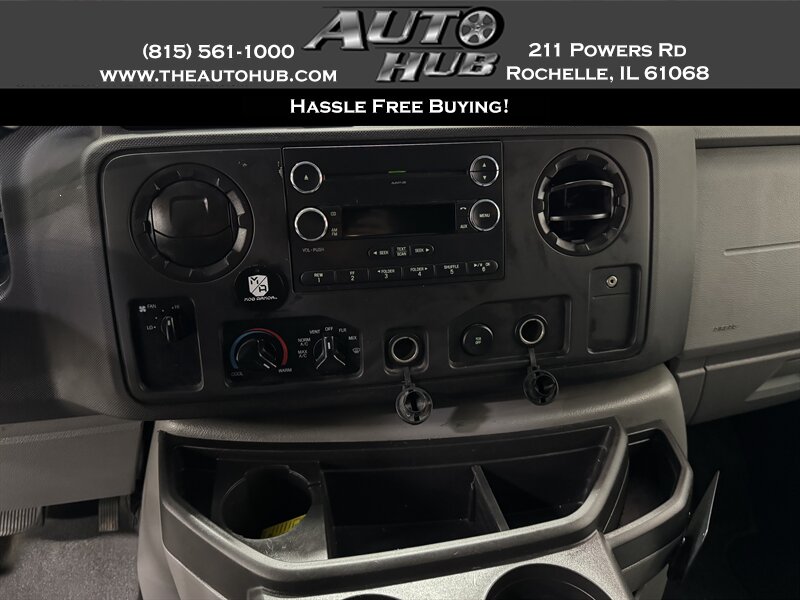 2014 Ford E-150 photo 24