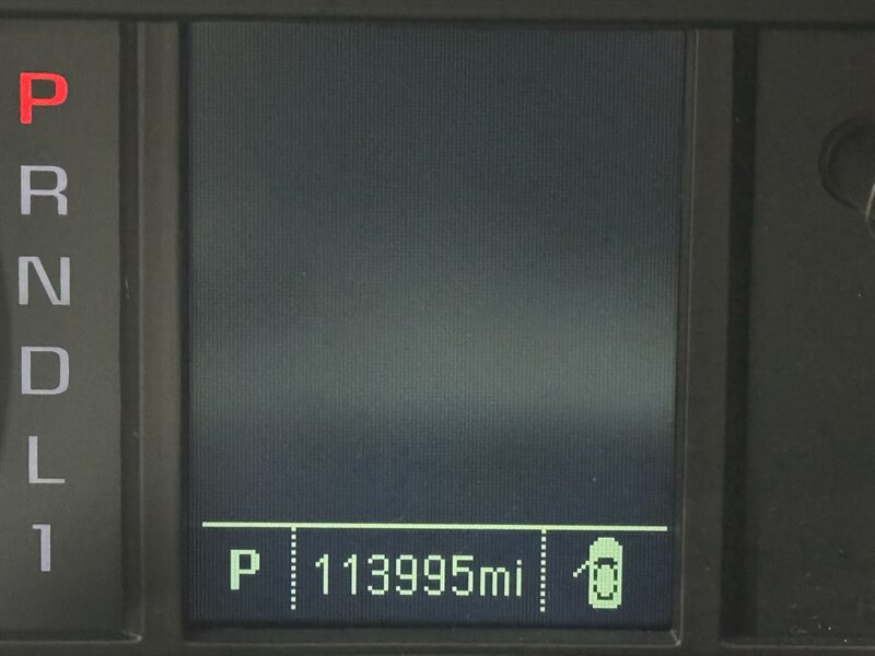 2017 Chevrolet Silverado 2500HD Work Truck   - Photo 5 - Rochelle, IL 61068