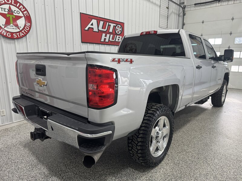 2017 Chevrolet Silverado 2500HD Work Truck   - Photo 19 - Rochelle, IL 61068