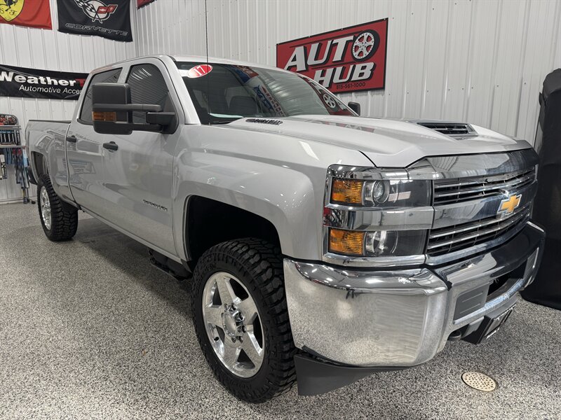 2017 Chevrolet Silverado 2500HD Work Truck   - Photo 4 - Rochelle, IL 61068