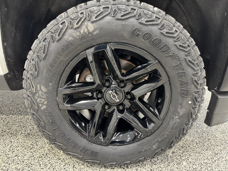 2018 Chevrolet Silverado 1500 Work Truck - Photo 22 - Rochelle, IL 61068