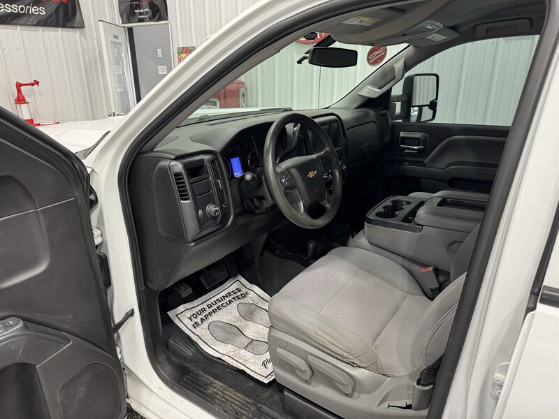 2018 Chevrolet Silverado 1500 Work Truck - Photo 6 - Rochelle, IL 61068