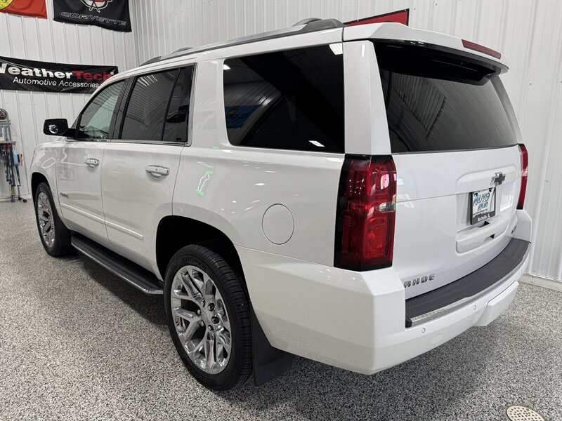 2018 Chevrolet Tahoe Premier   - Photo 17 - Rochelle, IL 61068