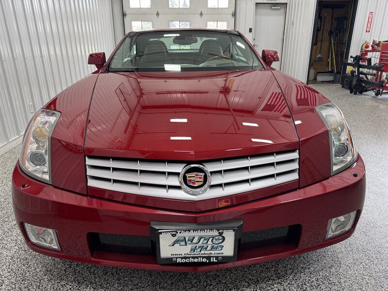 2004 Cadillac XLR   - Photo 19 - Rochelle, IL 61068