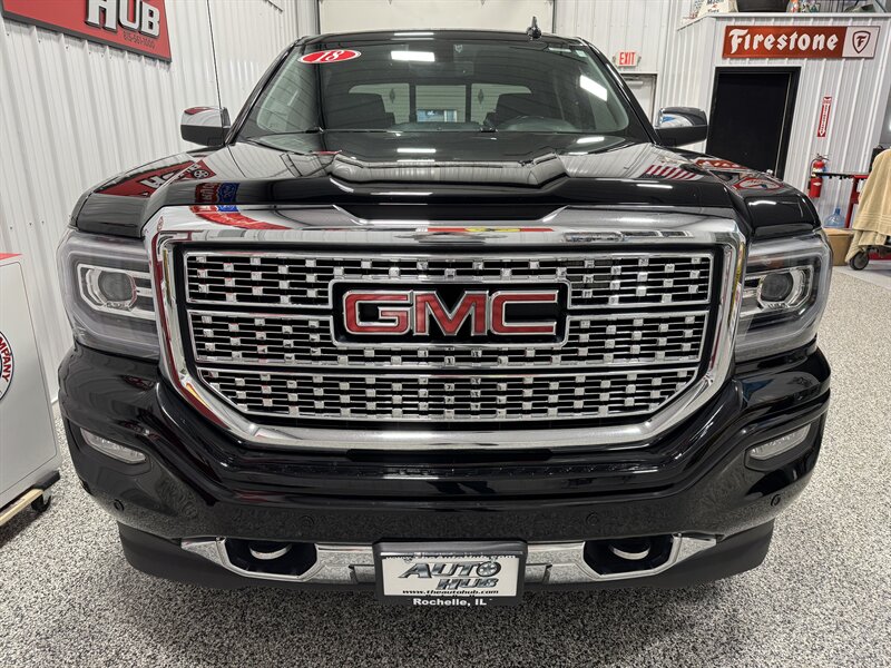 2018 GMC Sierra 1500 Denali   - Photo 7 - Rochelle, IL 61068