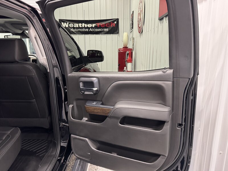 2018 GMC Sierra 1500 Denali   - Photo 26 - Rochelle, IL 61068