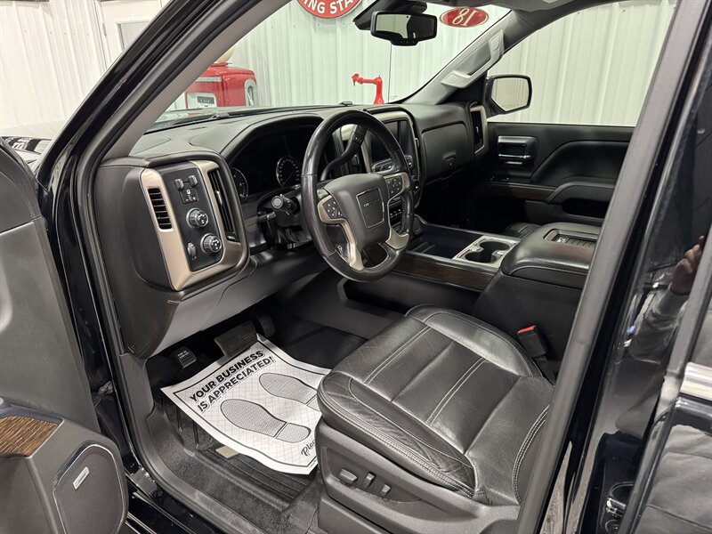 2018 GMC Sierra 1500 Denali   - Photo 10 - Rochelle, IL 61068