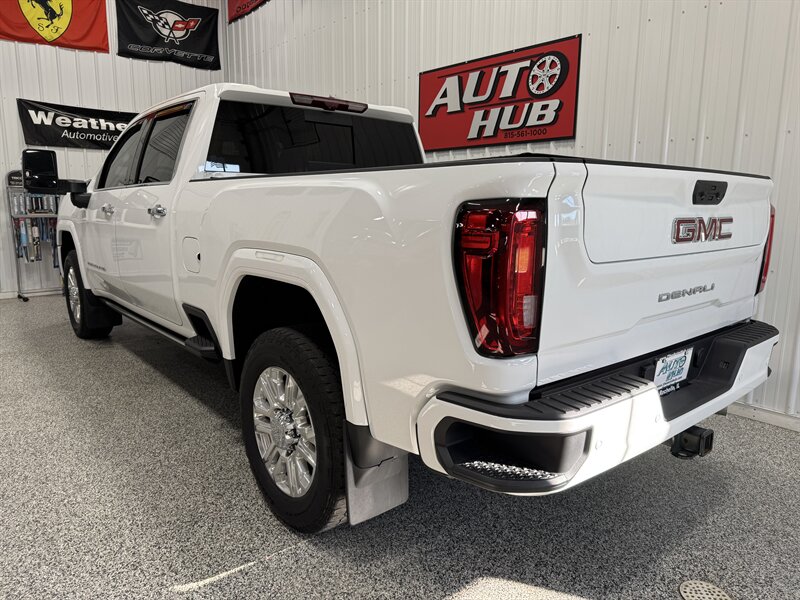 2022 GMC Sierra 2500 Denali Ultimate - Photo 22 - Rochelle, IL 61068