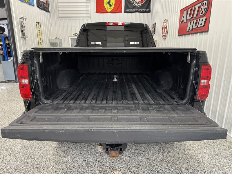 2019 Chevrolet Silverado 2500 High Country   - Photo 18 - Rochelle, IL 61068