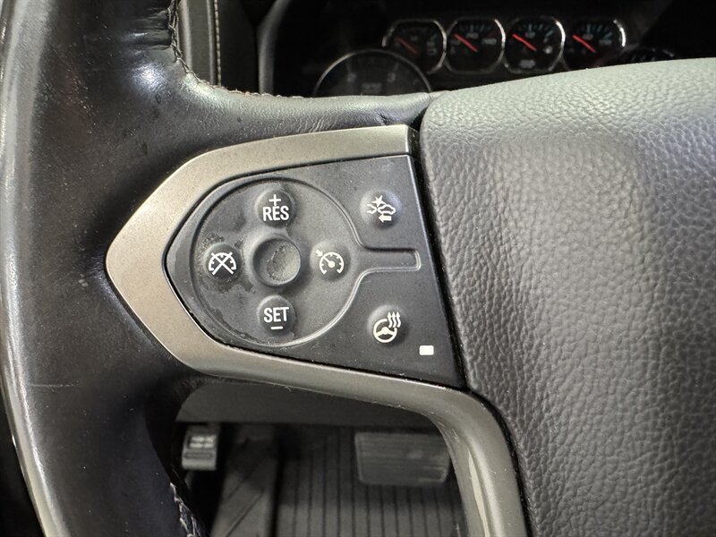2019 Chevrolet Silverado 2500 High Country   - Photo 8 - Rochelle, IL 61068