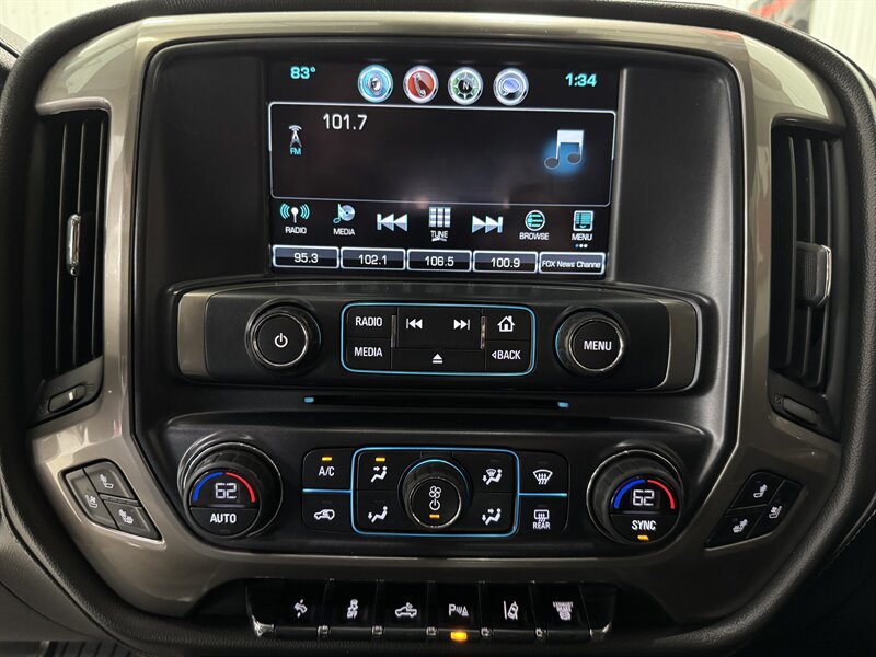 2019 Chevrolet Silverado 2500 High Country   - Photo 10 - Rochelle, IL 61068