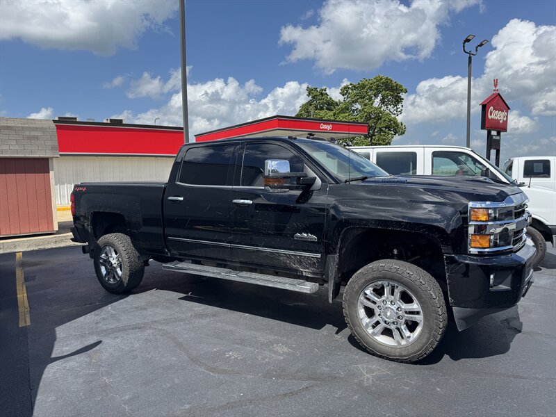 2019 Chevrolet Silverado 2500HD High Country  