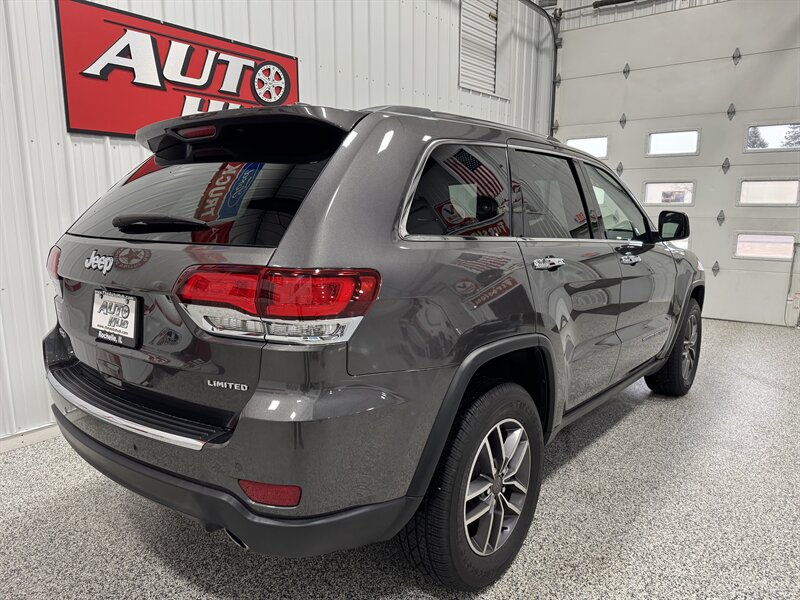 2020 Jeep Grand Cherokee Limited   - Photo 7 - Rochelle, IL 61068