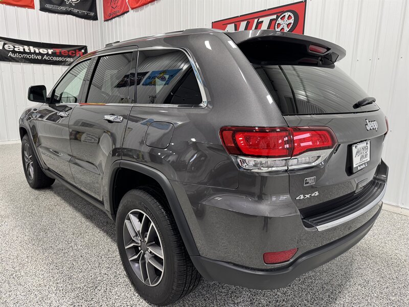 2020 Jeep Grand Cherokee Limited   - Photo 4 - Rochelle, IL 61068